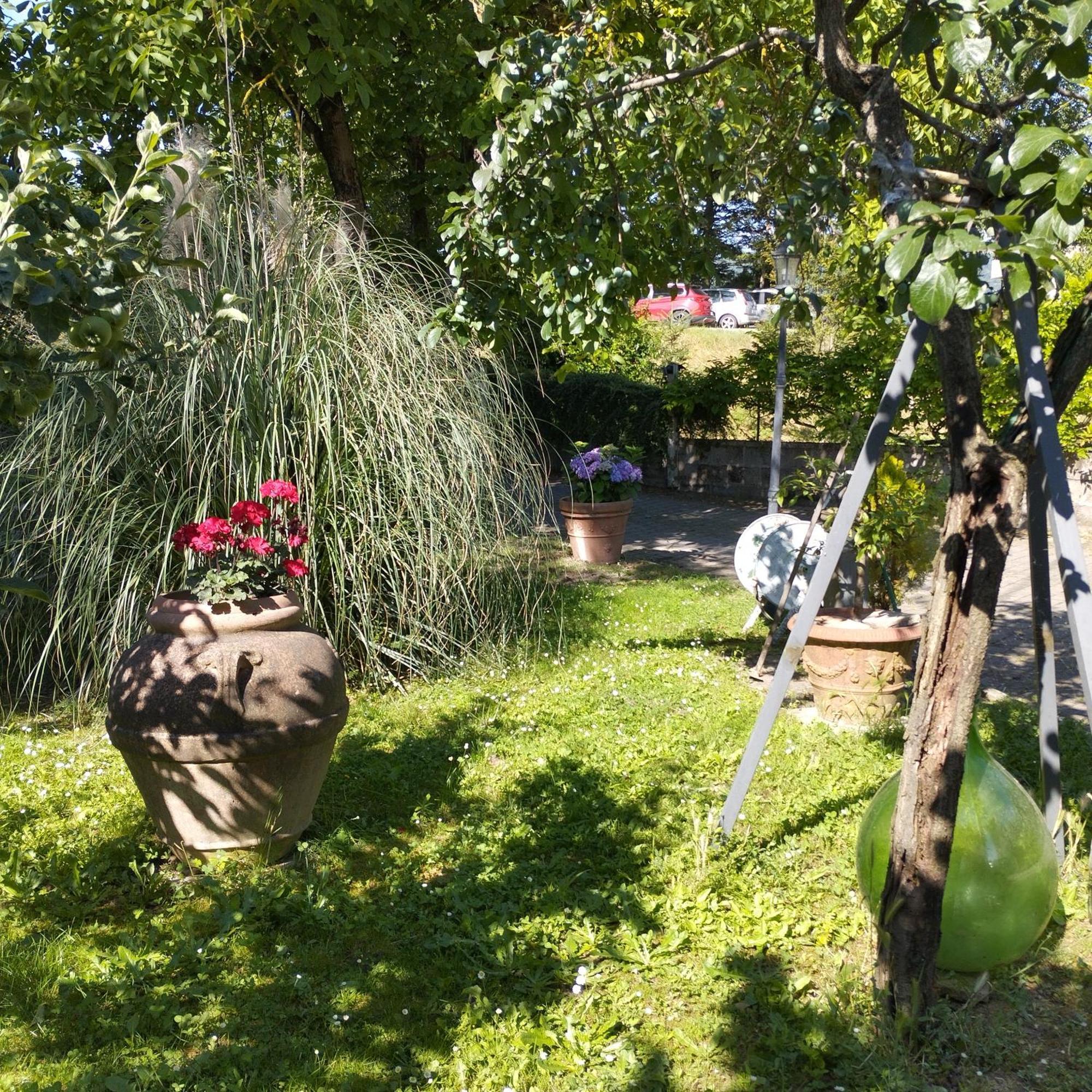 Casa Ugo Apartment Poppi Exterior photo